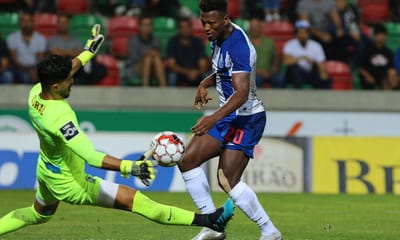 Liga: dois recordes foram insuficientes para o FC Porto vencer - TVI