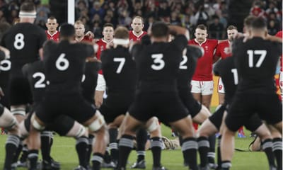 Mundial de Râguebi: Nova Zelândia bate Gales e fica no pódio - TVI
