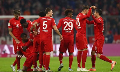 VÍDEO: Bayern arrasa Dortmund à boleia de super-Lewandowski - TVI