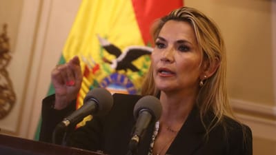 Bolívia expulsa embaixadora do México e dois diplomatas espanhóis - TVI