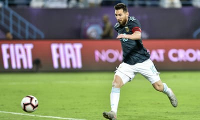«Mentira n.º 1»: Messi nega ida para o Inter de Milão - TVI