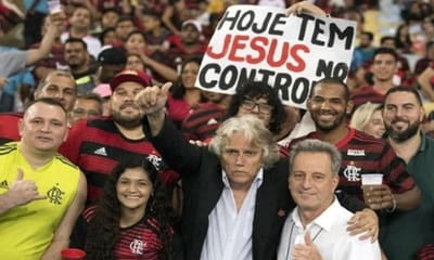 FOTO: jornal argentino confunde Jorge Jesus com sósia - TVI