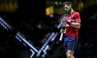 Taça Davis: Djokovic ganha, mas Sérvia foi eliminada - TVI