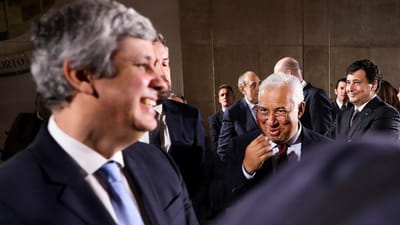 Dívida pública cai 900 milhões após reembolso antecipado aos credores - TVI