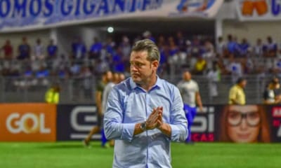OFICIAL: Botafogo-SP anuncia a demissão de Argel Fuchs - TVI