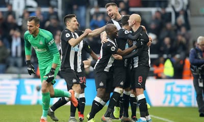Newcastle derrota Chelsea com golo já nos descontos - TVI