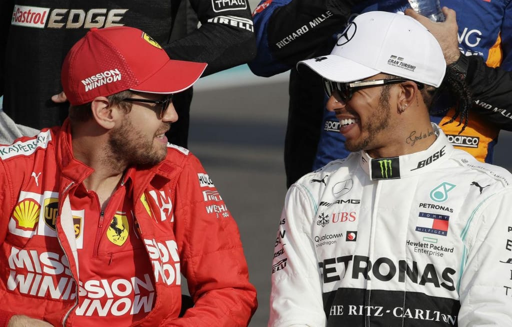 Sebastian Vettel e Lewis Hamilton (Associated Press)