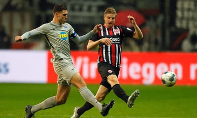 Eintracht com Gonçalo e André Silva anula desvantagem de dois golos - TVI
