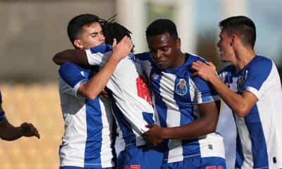 II Liga: FC Porto B empata em Penafiel com bis de Tony Djim - TVI