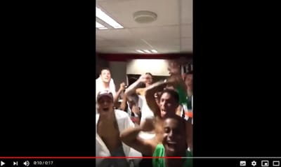 VÍDEO: balneário do At. Mineiro festeja descida do Cruzeiro - TVI