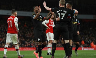 Man City arrasa Arsenal com «bis» (e uma assistência) de Kevin de Bruyne - TVI