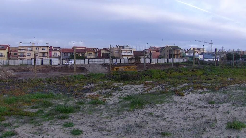 Construção de hotel em praia de Matosinhos vai avançar apesar da contestação