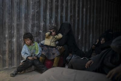 Meio milhão de deslocados vítimas da guerra no noroeste da Síria - TVI