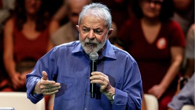 Lula da Silva não se recandidata, mas rejeita outro presidente como Bolsonaro - TVI