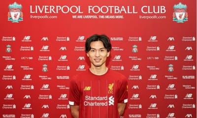 Liverpool anuncia contratação de Minamino ao Salzburgo - TVI