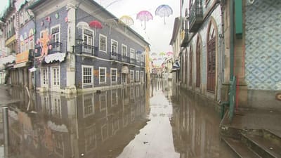 Mau tempo: situação no rio Douro com "melhoria significativa"  - TVI