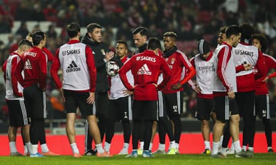 Os convocados do Benfica para o jogo com o V. Guimarães - TVI