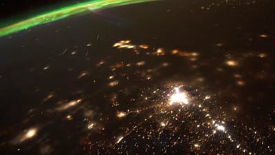 Astronauta partilha momento de uma chuva de estrelas cadentes - TVI