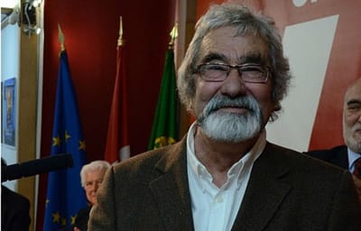 Governo atribui Medalha de Mérito Cultural ao arqueólogo Cláudio Torres - TVI