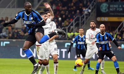VÍDEO: golo aos 21 segundos lança apuramento do Inter de Milão na Taça - TVI