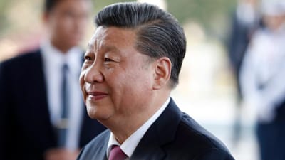 Homem que acusou Xi Jinping de ser um "palhaço" a querer passar "por imperador" condenado a 18 anos de prisão - TVI