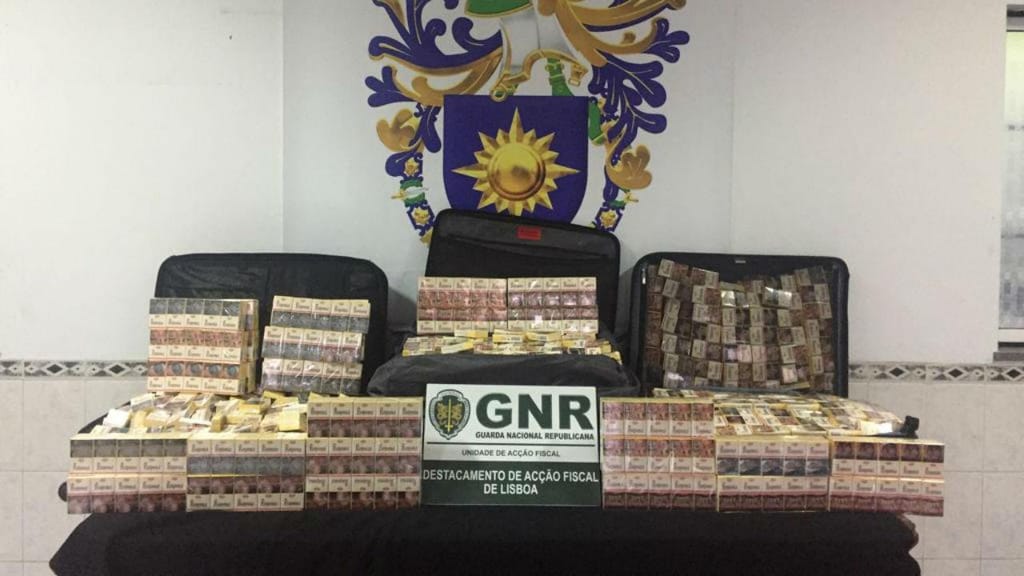 GNR apreende 85 mil cigarros