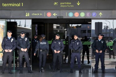 Cerca de 60 polícias do Aeroporto de Lisboa estão de baixa - TVI