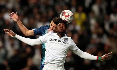 VÍDEO: penálti de Tapsoba desfez nulo no V. Guimarães-FC Porto - TVI