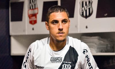 Lyon prestes a anunciar médio brasileiro (e este não é Bruno Guimarães) - TVI