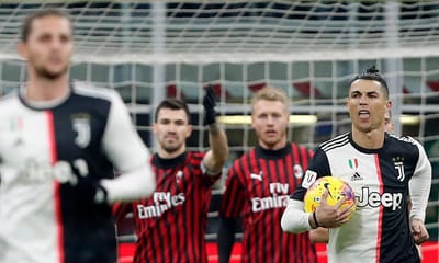 Governo autoriza e Juventus confirma hora do jogo com o Milan - TVI
