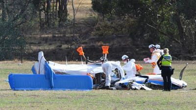 Quatro mortos em colisão de aviões em pleno voo - TVI