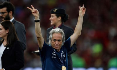 Jesus eleito o melhor treinador da história do Flamengo - TVI