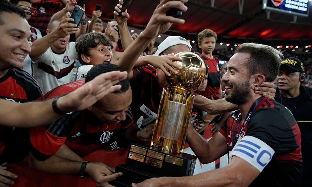 Flamengo de Jorge Jesus vence Supertaça Sul Americana 