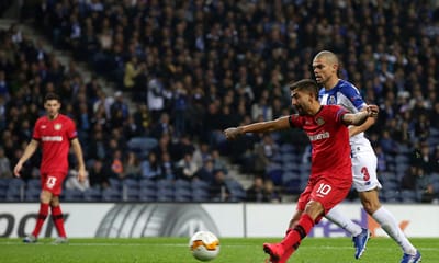 Liga Europa: FC Porto eliminado pelo Leverkusen - TVI