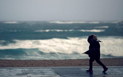 Depressão Paulette vai trazer mau tempo aos Açores nas “próximas horas” - TVI