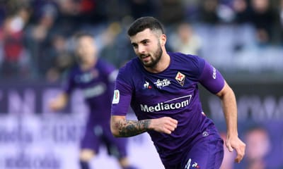 Fiorentina: Cutrone, Pezzella e Vlahovic já não têm covid-19 - TVI