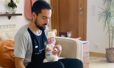 VÍDEO: o truque de Bruno Costa com o filho ao colo e para os homens verem - TVI