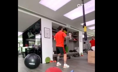 VÍDEO: o treino de Messi em casa com um 'convidado especial' - TVI