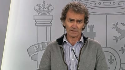 Diretor da saúde de Espanha infetado com Covid-19 no pico da pandemia - TVI