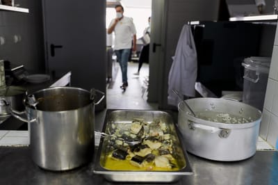 Portugueses mudaram hábitos alimentares no primeiro ano da pandemia - TVI