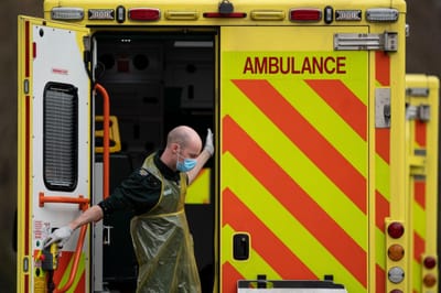 Reino Unido regista mais 684 mortes nas últimas 24 horas - TVI
