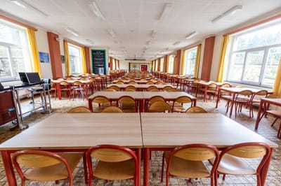 Covid-19: 1.300 milhões de alunos afetados pelo encerramento de escolas - TVI