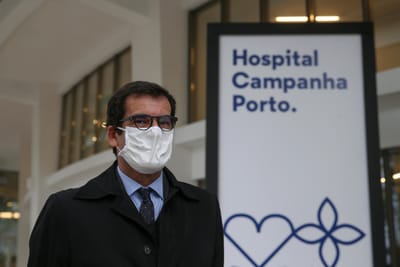 Covid-19: hospital de campanha permite transferir 20% dos internados no Porto - TVI