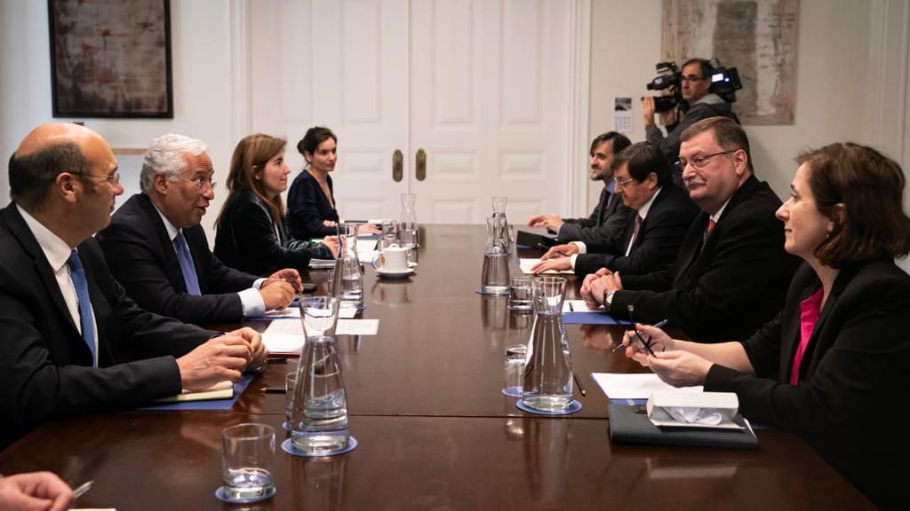 Primeiro-ministro António Costa recebe delegação da UGT no palácio de São Bento