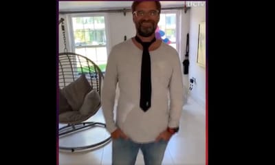 VÍDEO: Klopp aproveita quarentena para aprender a dar um nó na gravata - TVI
