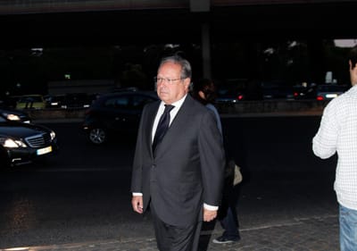 Morreu o embaixador português Leonardo Mathias - TVI