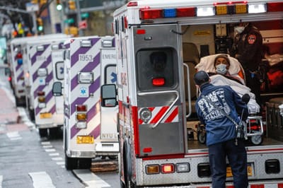 Mortes por Covid-19 em Nova Iorque subiram, mas dados indiciam descida do pico - TVI