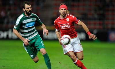 OFICIAL: Standard Liège e Orlando Sá rescindem contrato - TVI