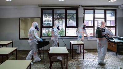 Covid-19: ações de higienização das escolas deverão estar concluídas nas próximas semanas - TVI