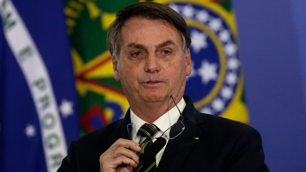 OMS incentiva masturbação e homossexualidade em crianças, diz Bolsonaro